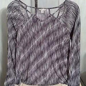 Cato Medium Grey and White Print Long Sleeves Top